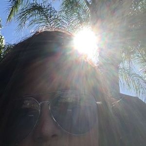 Meet your Posher, Lindsey